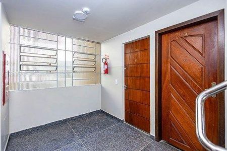 4_photo/94dce31cfb.cd7643520c7b3c95-ATLAS-3dc85434-21a3-4b53-99e2-69ce1abb34cf.jpg de apartamento para alugar com 2 quartos, 44m² em Fazendinha, Curitiba