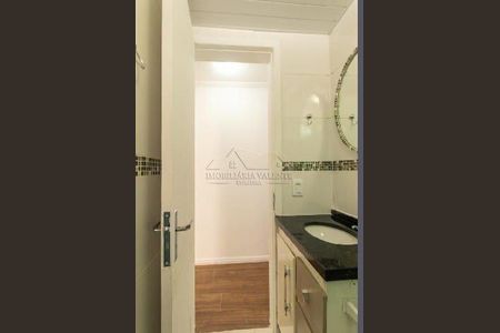 18_photo/94dce31d2b.4d9bfdeda5dbc87d-ATLAS-a888534e-d8bf-49c2-89ee-0b2282c21849.jpg de apartamento à venda com 3 quartos, 53m² em Fazendinha, Curitiba