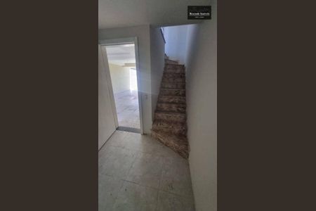 15_photo/94dce31dbb.ee972390c8f55b6c-ATLAS-6cf94a9f-45e5-4a10-9d30-4e8b030dab3e.jpg de casa à venda com 3 quartos, 171m² em Fazendinha, Curitiba