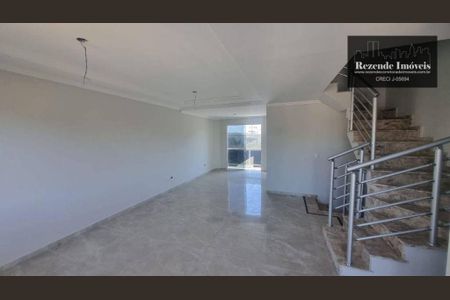 8_photo/94dce31dbb.ee972390c8f55b6c-ATLAS-77e6be04-162b-460d-bda8-2f31cafcfaa5.jpg de casa à venda com 3 quartos, 171m² em Fazendinha, Curitiba