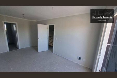 9_photo/94dce31dbb.ee972390c8f55b6c-ATLAS-e313d965-229e-49b3-8ebe-11daf5f962c9.jpg de casa à venda com 3 quartos, 171m² em Fazendinha, Curitiba