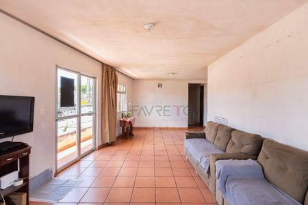 2_photo/94dce31dbd.39005ab5fe4a7a1d-ATLAS-2c7104fa-5c0e-4196-a086-d196045f9d57.jpg de casa à venda com 5 quartos, 340m² em Novo Mundo, Curitiba