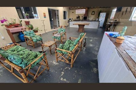 5_photo/94dce31e0f.cdc422f0f5acc07d-ATLAS-136919fa-2565-4e04-b5ba-54332ca82f1b.jpg de casa à venda com 8 quartos, 629m² em Fazendinha, Curitiba