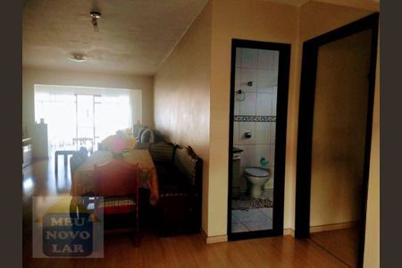 5_photo/94dce31e0f.cdc422f0f5acc07d-ATLAS-849928a3-7274-4bbc-84fb-90d0f57ec27c.jpg de casa à venda com 3 quartos, 720m² em Fazendinha, Curitiba