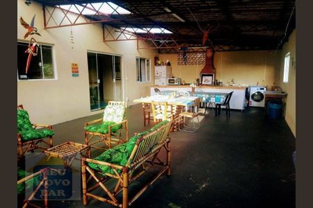 15_photo/94dce31e0f.cdc422f0f5acc07d-ATLAS-a415b277-ba7b-4879-93fa-8e9dbe5d776b.jpg de casa à venda com 3 quartos, 720m² em Fazendinha, Curitiba