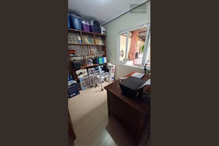 42_photo/94dce31e0f.cdc422f0f5acc07d-ATLAS-db18afa2-d8d2-4d89-9211-3c9f9e9907ea.jpg de casa à venda com 8 quartos, 629m² em Fazendinha, Curitiba