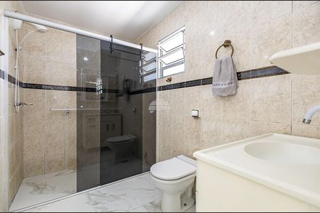 38_photo/94dce31e85.0abb473e952761da-ATLAS-7d35a814-a2ce-4da0-8470-d591ee6a49de.jpg de casa à venda com 3 quartos, 101m² em Fazendinha, Curitiba