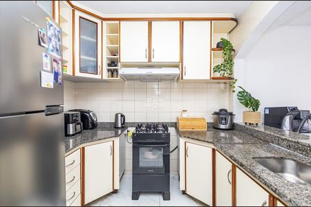 15_photo/94dce31e85.0abb473e952761da-ATLAS-8e0f76ae-67b4-47e2-a0fb-4f266b8926be.jpg de casa à venda com 3 quartos, 101m² em Fazendinha, Curitiba