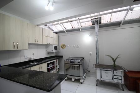 11_photo/94dce31e99.565d65a6458b6ca1-ATLAS-28967f7e-8ded-4b44-863d-ec6824f98c2c.jpg de casa à venda com 3 quartos, 80m² em Fazendinha, Curitiba