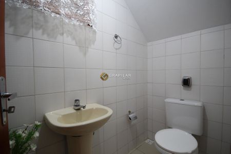 16_photo/94dce31e99.565d65a6458b6ca1-ATLAS-38634e8a-a010-4d9f-8302-a6c6949a223b.jpg de casa à venda com 3 quartos, 80m² em Fazendinha, Curitiba