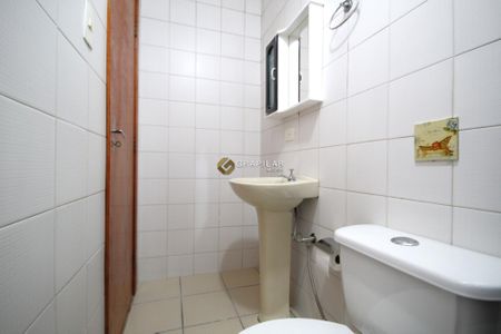 28_photo/94dce31e99.565d65a6458b6ca1-ATLAS-545b9bb0-8be0-403b-ae22-07f4d57ec577.jpg de casa à venda com 3 quartos, 80m² em Fazendinha, Curitiba