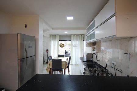 6_photo/94dce31e99.9a6e38ce8a04fbae-ATLAS-991af4c9-e19a-4903-8bd0-80a2c38ab9b4.jpg de casa à venda com 3 quartos, 85m² em Fazendinha, Curitiba