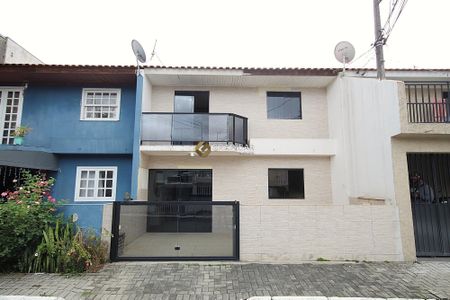 9_photo/94dce31e99.a4bc52643a268475-ATLAS-2103afdd-19e0-41d6-a5a2-2d12e4567f53.jpg de casa à venda com 3 quartos, 85m² em Fazendinha, Curitiba