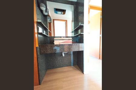 26_photo/94dce31eff.2749c335dcf68cb8-ATLAS-a9ccf73a-0a72-46cc-9b7b-122f1c3526a8.jpg de apartamento à venda com 3 quartos, 57m² em Fazendinha, Curitiba