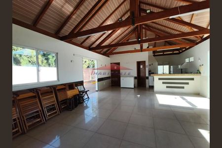 34_photo/94dce31eff.2749c335dcf68cb8-ATLAS-fb12c27f-67c2-415b-80e5-42c9087f06cb.jpg de apartamento à venda com 3 quartos, 57m² em Fazendinha, Curitiba