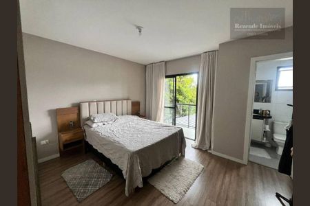 4_photo/94dce31fad.0d38d50b15ed540b-ATLAS-96ad08ed-0f3b-42ba-b6eb-9ef03cd54b9b.jpg de casa à venda com 3 quartos, 130m² em Fazendinha, Curitiba