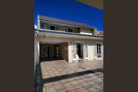 8_photo/94dce31fcb.ae3d86bef28e162d-ATLAS-11a35113-8f75-412c-a6f0-b6e2425254ec.jpg de casa à venda com 3 quartos, 190m² em Fazendinha, Curitiba