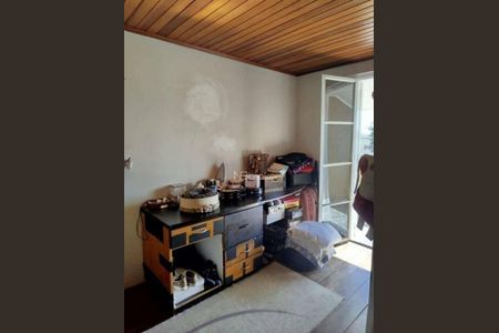 5_photo/94dce31fcb.ae3d86bef28e162d-ATLAS-2a7ca99a-1a14-4244-8be4-9211dde0f519.jpg de casa à venda com 3 quartos, 190m² em Fazendinha, Curitiba