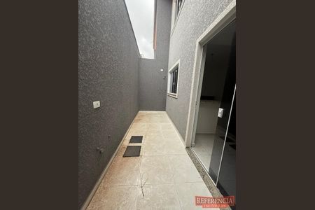 4_photo/94dce31fcf.1168d7f35de77434-ATLAS-deee0ec0-ee36-48a8-8eb9-253fc761ae98.jpg de casa à venda com 3 quartos, 138m² em Fazendinha, Curitiba