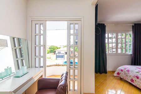 24_photo/94dce32261.7a088c76beec41ac-ATLAS-0df671bf-53cc-4e3a-a71a-8c57a01e97c6.jpg de casa à venda com 4 quartos, 165m² em Fazendinha, Curitiba