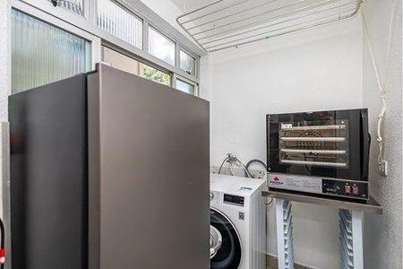 12_photo/94dce32601.3bfefb7aefc7c577-ATLAS-10ab2441-2d1c-49f3-a8f8-e01511fe3d2f.jpg de apartamento à venda com 3 quartos, 60m² em Cidade Industrial de Curitiba, Curitiba