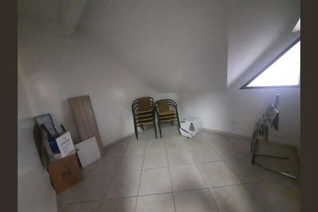 24_photo/94dce32b2f.a547a2f9ee145feb-ATLAS-24d89aee-b3b4-452e-85b0-12396e09a89c.jpg de casa à venda com 4 quartos, 330m² em Cidade Industrial de Curitiba, Curitiba