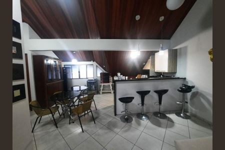 19_photo/94dce32b2f.a547a2f9ee145feb-ATLAS-59fb4237-1e79-4e10-8473-cb53c69e38c8.jpg de casa à venda com 4 quartos, 330m² em Cidade Industrial de Curitiba, Curitiba