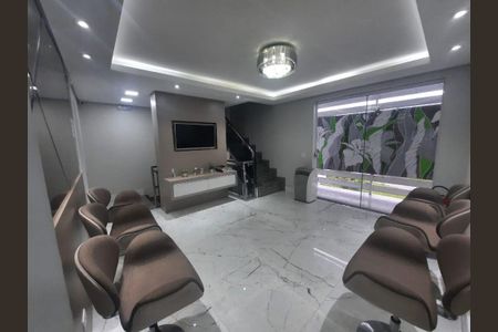 2_photo/94dce32b2f.a547a2f9ee145feb-ATLAS-5ddedf08-46a2-468e-b075-aff680a3cb43.jpg de casa à venda com 4 quartos, 330m² em Cidade Industrial de Curitiba, Curitiba