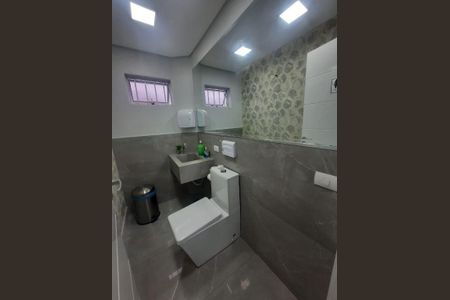 15_photo/94dce32b2f.a547a2f9ee145feb-ATLAS-7c92a6e8-23a7-42d6-903d-02a42f943985.jpg de casa à venda com 4 quartos, 330m² em Cidade Industrial de Curitiba, Curitiba