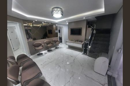 7_photo/94dce32b2f.a547a2f9ee145feb-ATLAS-c161bcad-087f-4b09-a8cc-4b7e711fc26b.jpg de casa à venda com 4 quartos, 330m² em Cidade Industrial de Curitiba, Curitiba