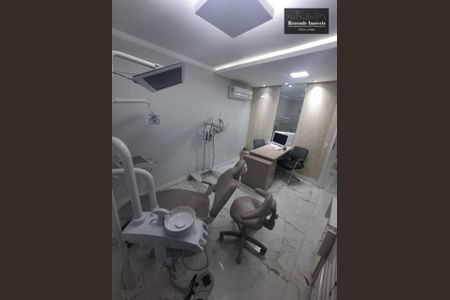 4_photo/94dce32b2f.da1b4779d056e5cc-ATLAS-24abff9e-bc40-4e13-b8b2-bd683397f964.jpg de casa à venda com 4 quartos, 330m² em Cidade Industrial de Curitiba, Curitiba