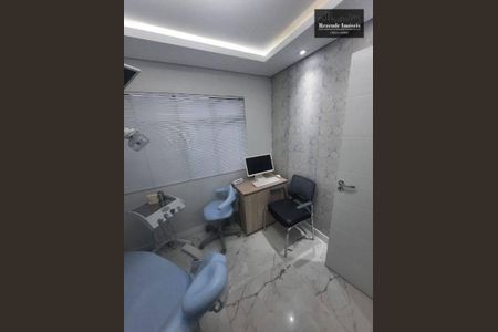 5_photo/94dce32b2f.da1b4779d056e5cc-ATLAS-37d14bc3-7e6c-4772-9a97-0f48cbd2fd41.jpg de casa à venda com 4 quartos, 330m² em Cidade Industrial de Curitiba, Curitiba