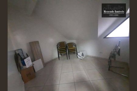 6_photo/94dce32b2f.da1b4779d056e5cc-ATLAS-4179ac18-68d7-49dd-8cf4-128c322e8a69.jpg de casa à venda com 4 quartos, 330m² em Cidade Industrial de Curitiba, Curitiba