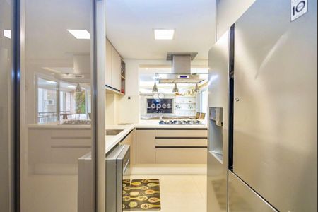 17_photo/94dce32bb7.7d01d2ab176dea69-ATLAS-5bf2ffb5-90bb-44dd-bc50-ed8bd59378b8.jpg de apartamento à venda com 3 quartos, 205m² em Cidade Industrial de Curitiba, Curitiba