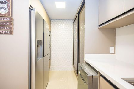 14_photo/94dce32bc9.f861ecc718bdcbd7-ATLAS-46909bdb-666b-431e-ba31-cc42814e88db.jpg de apartamento à venda com 3 quartos, 146m² em Cidade Industrial de Curitiba, Curitiba