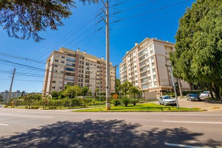 45_photo/94dce32bc9.f861ecc718bdcbd7-ATLAS-dcad5d74-c10a-4ac3-8843-45a8484ad86e.jpg de apartamento à venda com 3 quartos, 146m² em Cidade Industrial de Curitiba, Curitiba