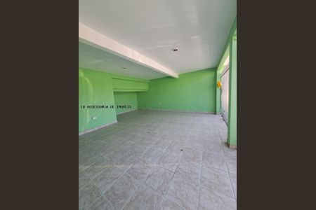 3_photo/94dce32c11.4cea1a0b3f6bbd2f-ATLAS-14ead7f6-14d3-4b0a-ab62-201bb89171c3.jpg de casa à venda com 3 quartos, 130m² em Cidade Industrial de Curitiba, Curitiba