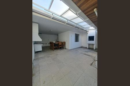 11_photo/94dce32c11.4cea1a0b3f6bbd2f-ATLAS-66053e43-6ba1-42c9-b6b7-fb0e01587bf7.jpg de casa à venda com 3 quartos, 130m² em Cidade Industrial de Curitiba, Curitiba