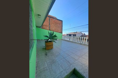 21_photo/94dce32c11.4cea1a0b3f6bbd2f-ATLAS-93731b6e-123f-4af5-89e6-70430f457d7a.jpg de casa à venda com 3 quartos, 130m² em Cidade Industrial de Curitiba, Curitiba