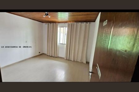 11_photo/94dce32c11.4cea1a0b3f6bbd2f-ATLAS-e07910fe-cf64-4811-be4c-d12634cfc494.jpg de casa à venda com 3 quartos, 130m² em Cidade Industrial de Curitiba, Curitiba