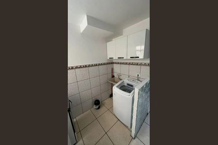 5_photo/94dce331fb.7af7f76466cac1ba-ATLAS-714c9a83-49b5-47dd-a01d-5a738a8a8f4c.jpg de apartamento à venda com 3 quartos, 72m² em Capão Raso, Curitiba