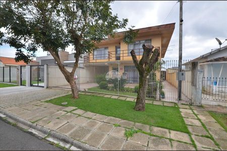 7_photo/94dce3342f.6eaa33ef77f76814-ATLAS-2f1c7cb5-24fa-4b46-9d80-97df5c5d2a73.jpg de casa à venda com 5 quartos, 224m² em Novo Mundo, Curitiba