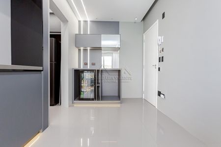 4_photo/94dce334ad.011feef357d76553-ATLAS-062d6e4e-bb99-42ee-8970-8d1f85200546.jpg de apartamento à venda com 2 quartos, 118m² em Capão Raso, Curitiba