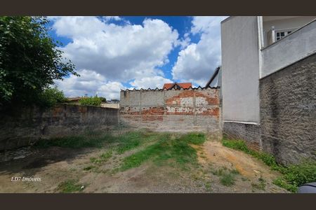 7_photo/94dce335cf.c72937a7965233fd-ATLAS-1996a443-2f0c-4e8b-9846-cf13245c9897.jpg de casa à venda com 3 quartos, 62m² em Novo Mundo, Curitiba