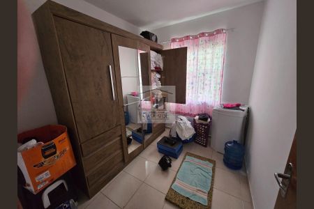 17_photo/94dce335e9.0f81dd1a9a4f6ffb-ATLAS-246b50f5-2135-4086-8d91-341938260b4d.jpg de casa à venda com 3 quartos, 53m² em Novo Mundo, Curitiba