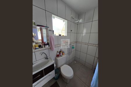 6_photo/94dce335e9.0f81dd1a9a4f6ffb-ATLAS-c175e335-c6fd-422f-bc39-e6e2b9aab6cf.jpg de casa à venda com 3 quartos, 53m² em Novo Mundo, Curitiba