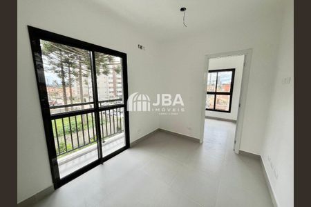 4_photo/94dce335fd.833a42e394c467a8-ATLAS-2072172a-d669-44b7-8ac9-8dfd855a4c73.jpg de apartamento à venda com 1 quarto, 24m² em Novo Mundo, Curitiba