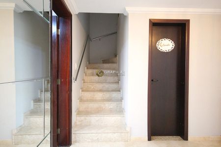 21_photo/94dce3361f.188a27b9c66a5139-ATLAS-b31a2a35-68ec-4a28-afdf-2ea4dbf36d09.jpg de casa à venda com 4 quartos, 154m² em Novo Mundo, Curitiba