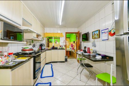 11_photo/94dce33639.a5aae0993012fdde-ATLAS-8adcb0b4-d791-41a3-a7ad-99e79510873b.jpg de casa à venda com 4 quartos, 170m² em Novo Mundo, Curitiba