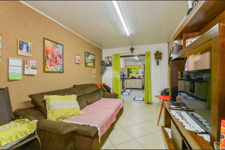 8_photo/94dce33639.a5aae0993012fdde-ATLAS-bf5b1677-02c9-4e3c-83f4-468ee29b678c.jpg de casa à venda com 4 quartos, 170m² em Novo Mundo, Curitiba